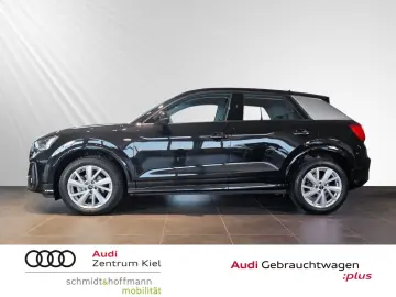 AUDI Q2 35 TFSI S-line S-tronic Leder Parkassistent