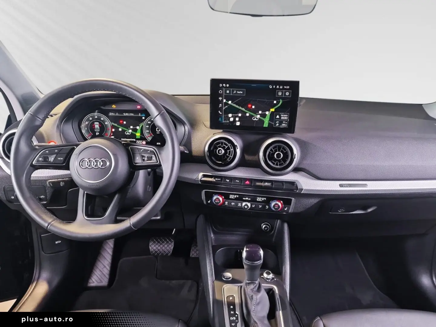 AUDI Q2 35 TFSI S-line S-tronic Leder Parkassistent