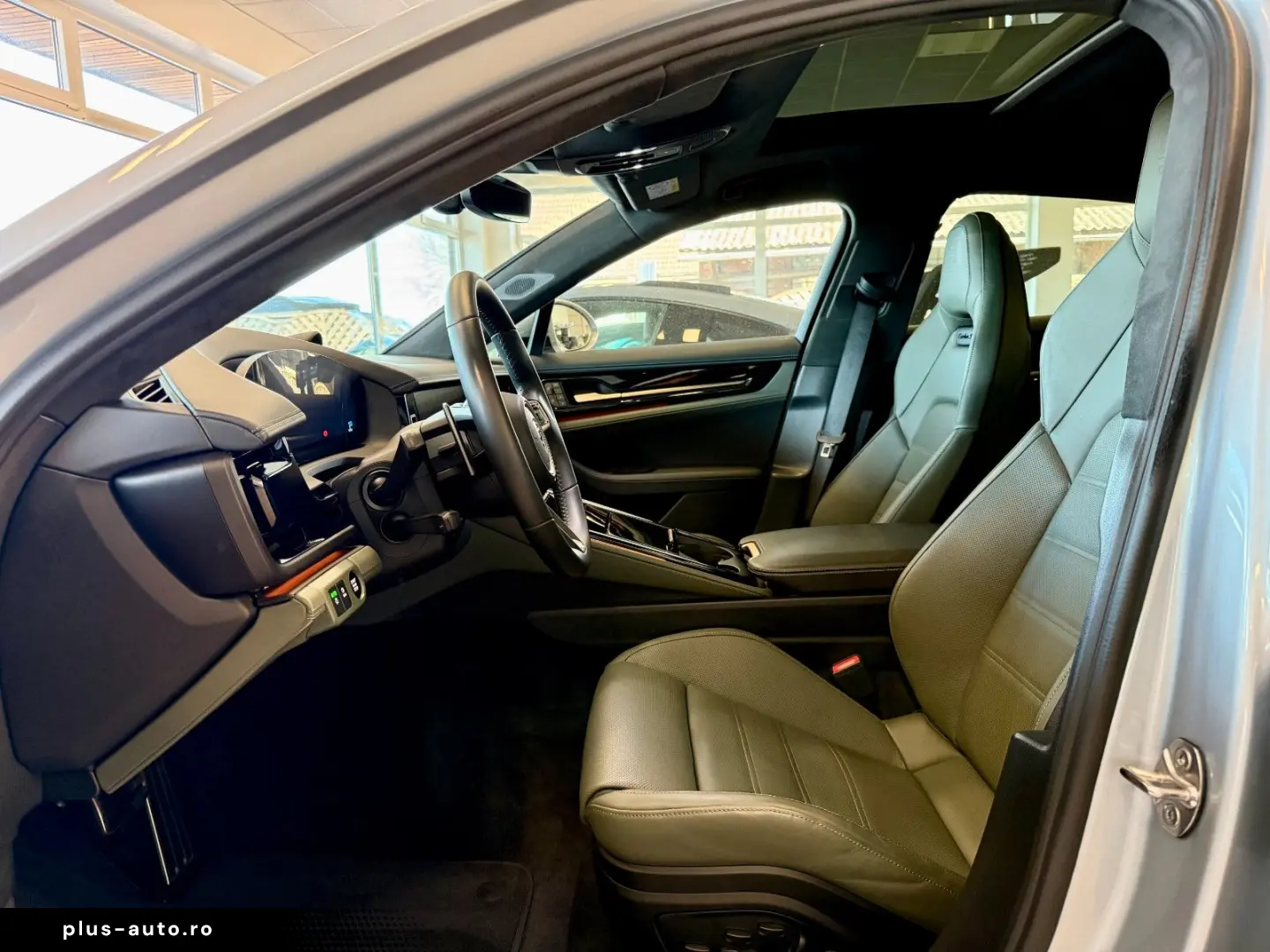 PORSCHE Panamera Turbo S E-Hybrid