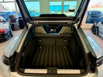 PORSCHE Panamera Turbo S E-Hybrid