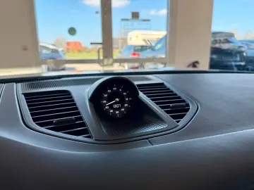 PORSCHE Panamera Turbo S E-Hybrid