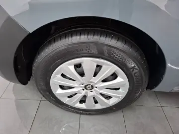 RENAULT EXPRESS 1.3 TCe 100 Confort