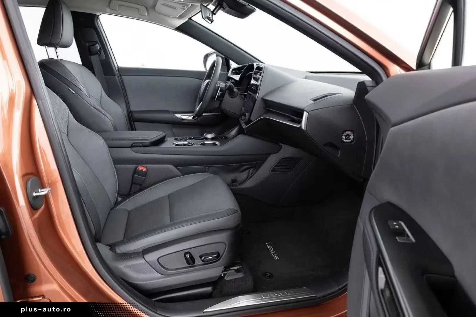 Lexus RZ 450e 313PK Business Line 71 kWh  SOH 97%  LED