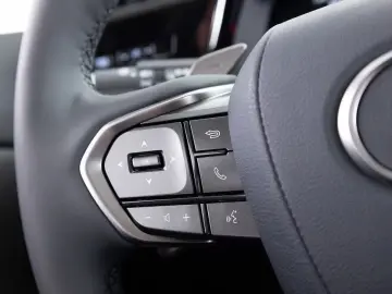 Lexus RZ 450e 313PK Business Line 71 kWh  SOH 97%  LED