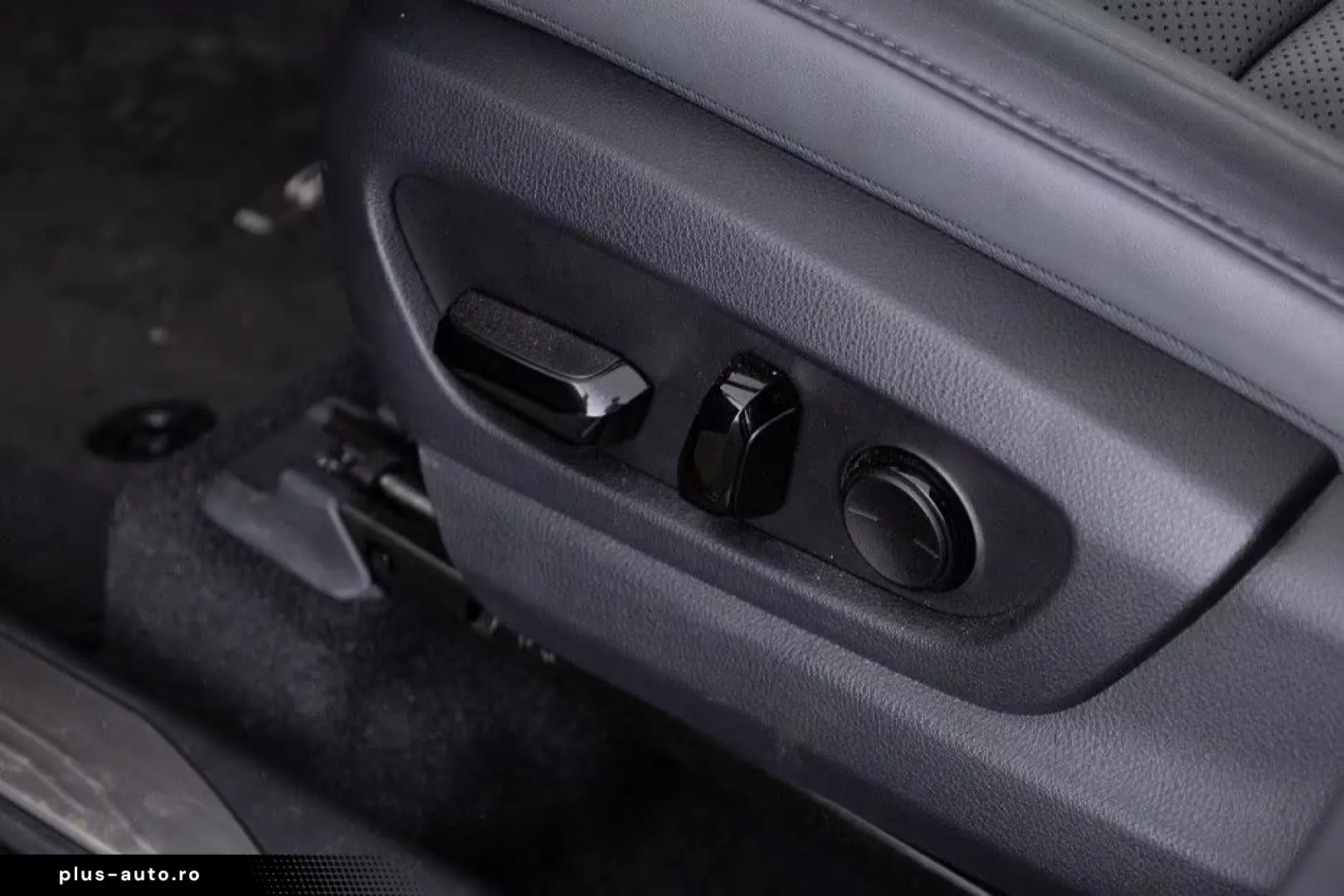 Lexus RZ 450e 313PK Business Line 71 kWh  SOH 97%  LED