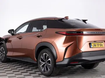 Lexus RZ 450e 313PK Business Line 71 kWh  SOH 97%  LED