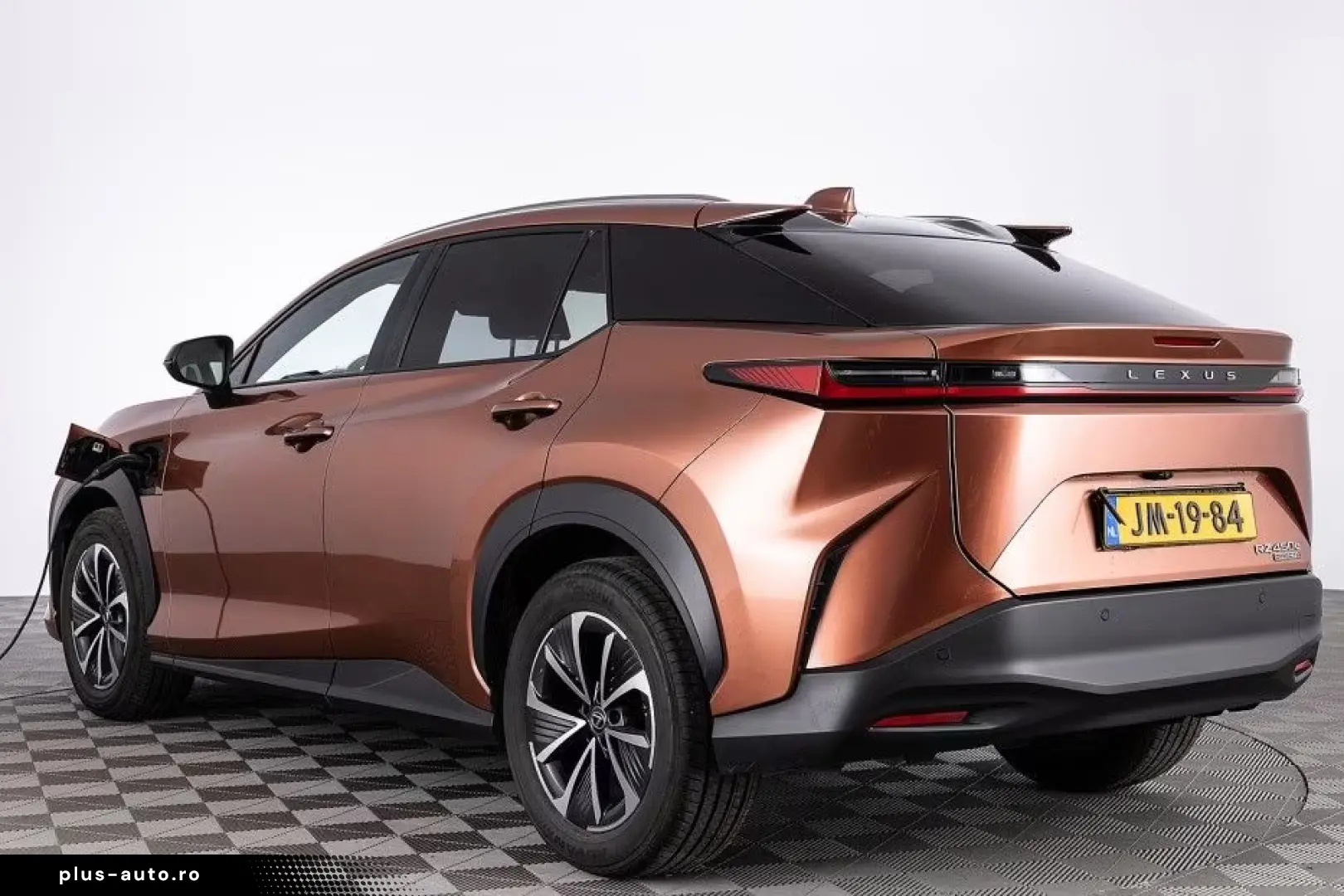 Lexus RZ 450e 313PK Business Line 71 kWh  SOH 97%  LED