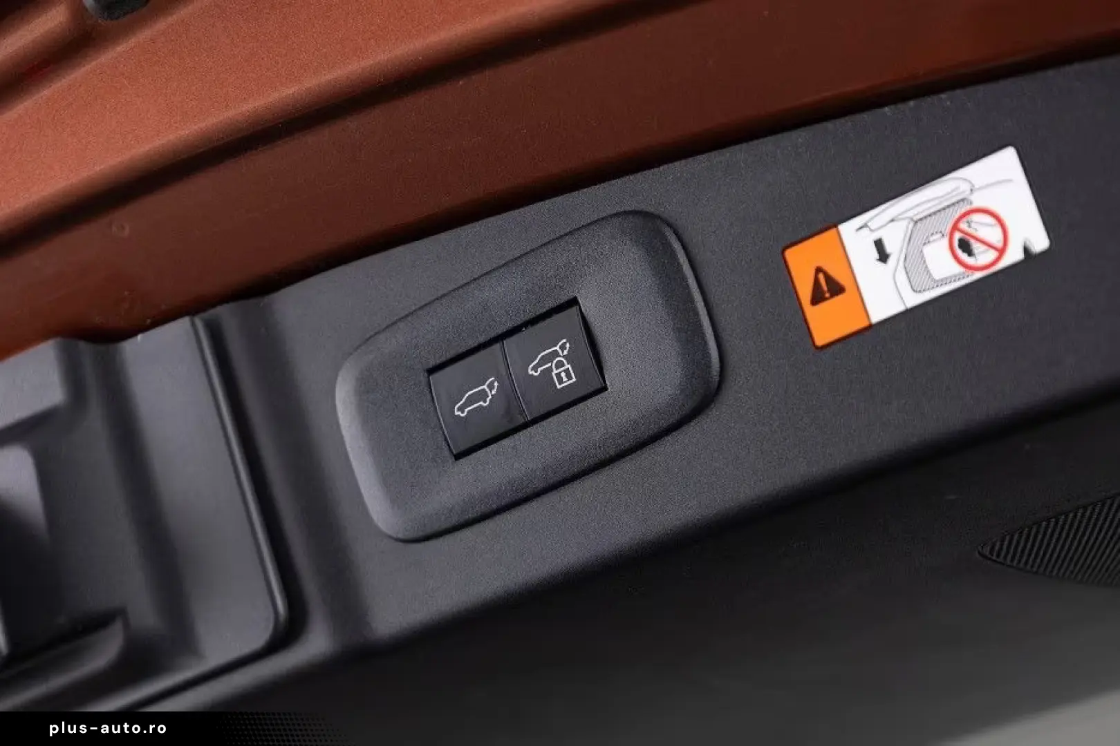 Lexus RZ 450e 313PK Business Line 71 kWh  SOH 97%  LED