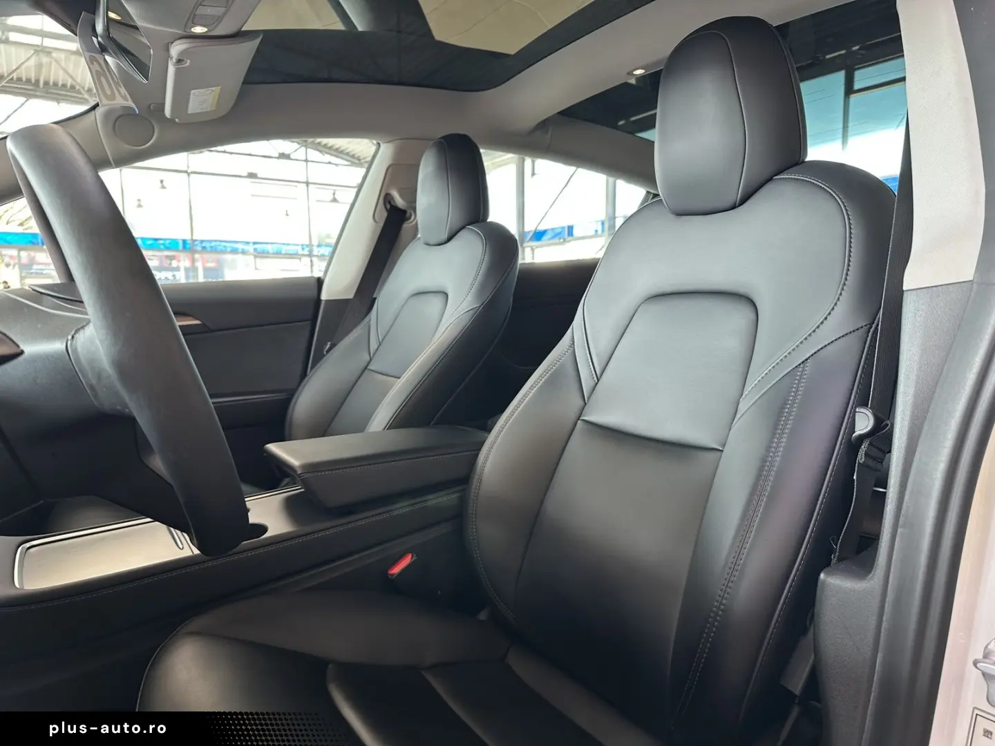 TESLA Model 3 RWD SHZ LED Leder Pano Autopilot R.Cam