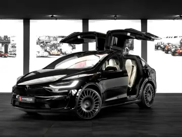 TESLA Model X PLAID 1020PS Tri-Motor AWD Premium 6Sitz