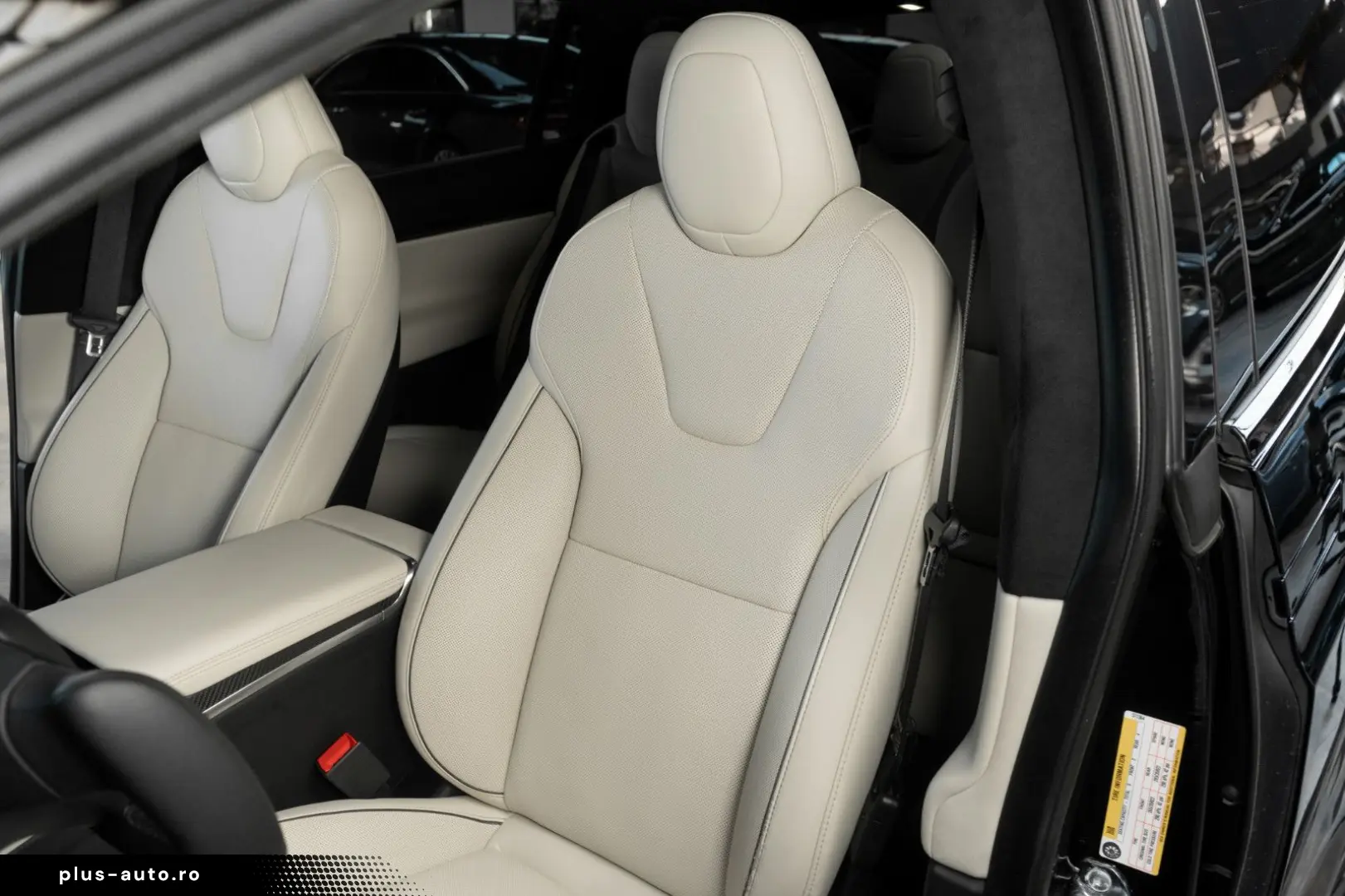 TESLA Model X PLAID 1020PS Tri-Motor AWD Premium 6Sitz