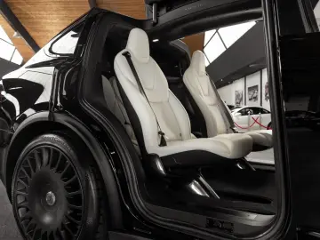 TESLA Model X PLAID 1020PS Tri-Motor AWD Premium 6Sitz