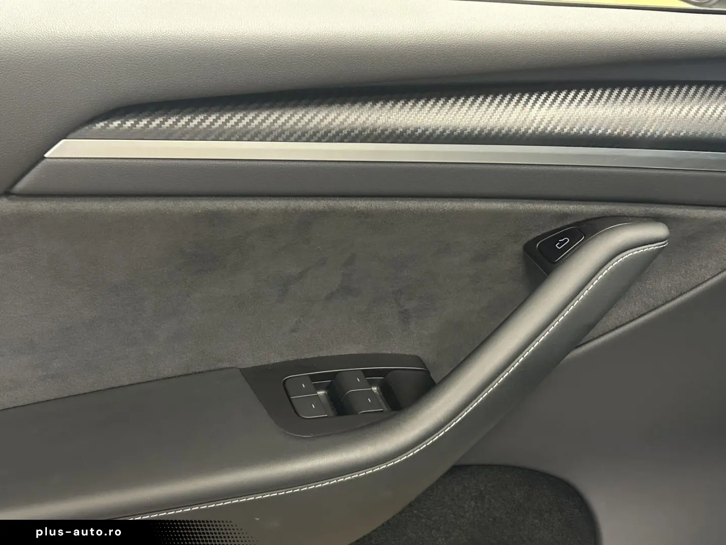 TESLA Model Y LongRangeDual AWD Pano WMP ACC Leder CAM