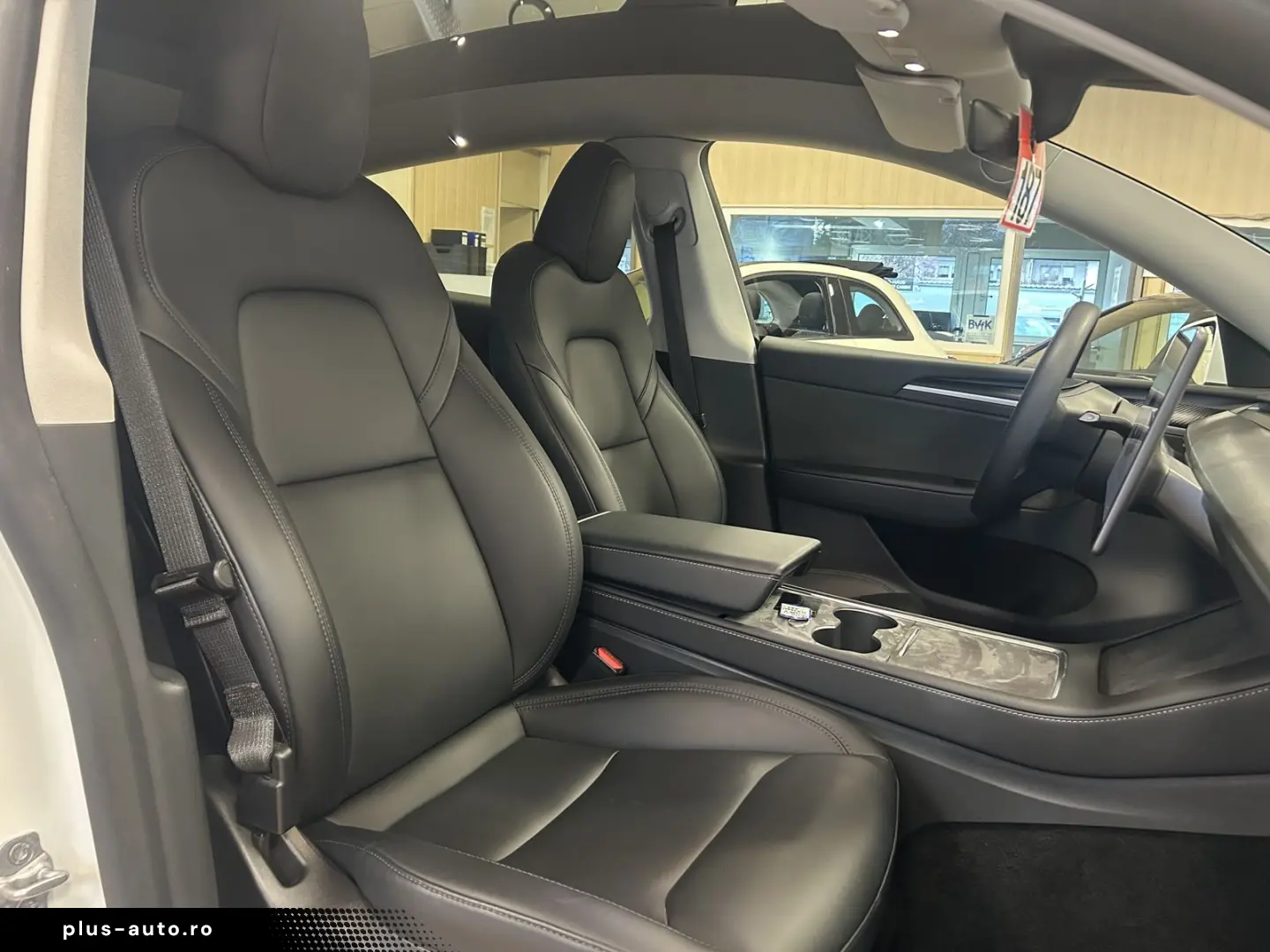 TESLA Model Y LongRangeDual AWD Pano WMP ACC Leder CAM