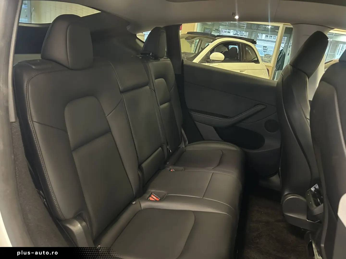 TESLA Model Y LongRangeDual AWD Pano WMP ACC Leder CAM