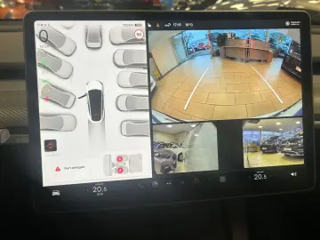 TESLA Model Y LongRangeDual AWD Pano WMP ACC Leder CAM