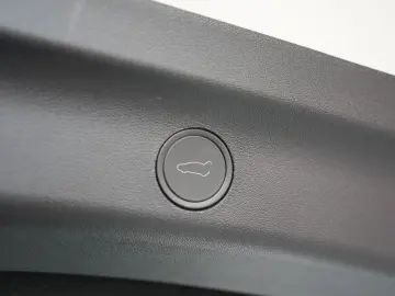 TESLA Model Y Long Range Dual Motor AWD ACC GARANTIE