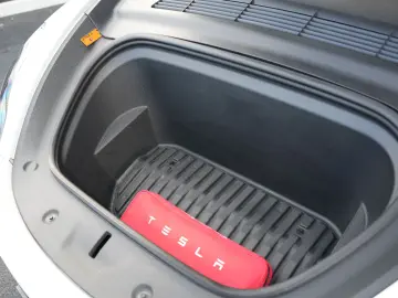 TESLA Model Y Long Range Dual Motor AWD ACC GARANTIE