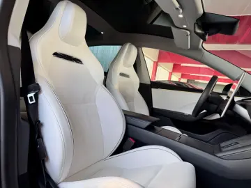 TESLA Model 3 Facelift Performance Dual AWD