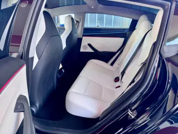 TESLA Model 3 Facelift Performance Dual AWD