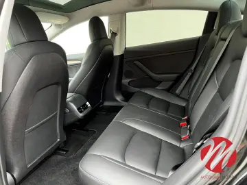 TESLA Model 3 Standard Range   Enhanced Autopil