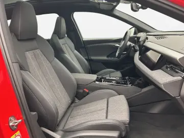 AUDI Q6 e-tron quattro S-LINE MATRIX