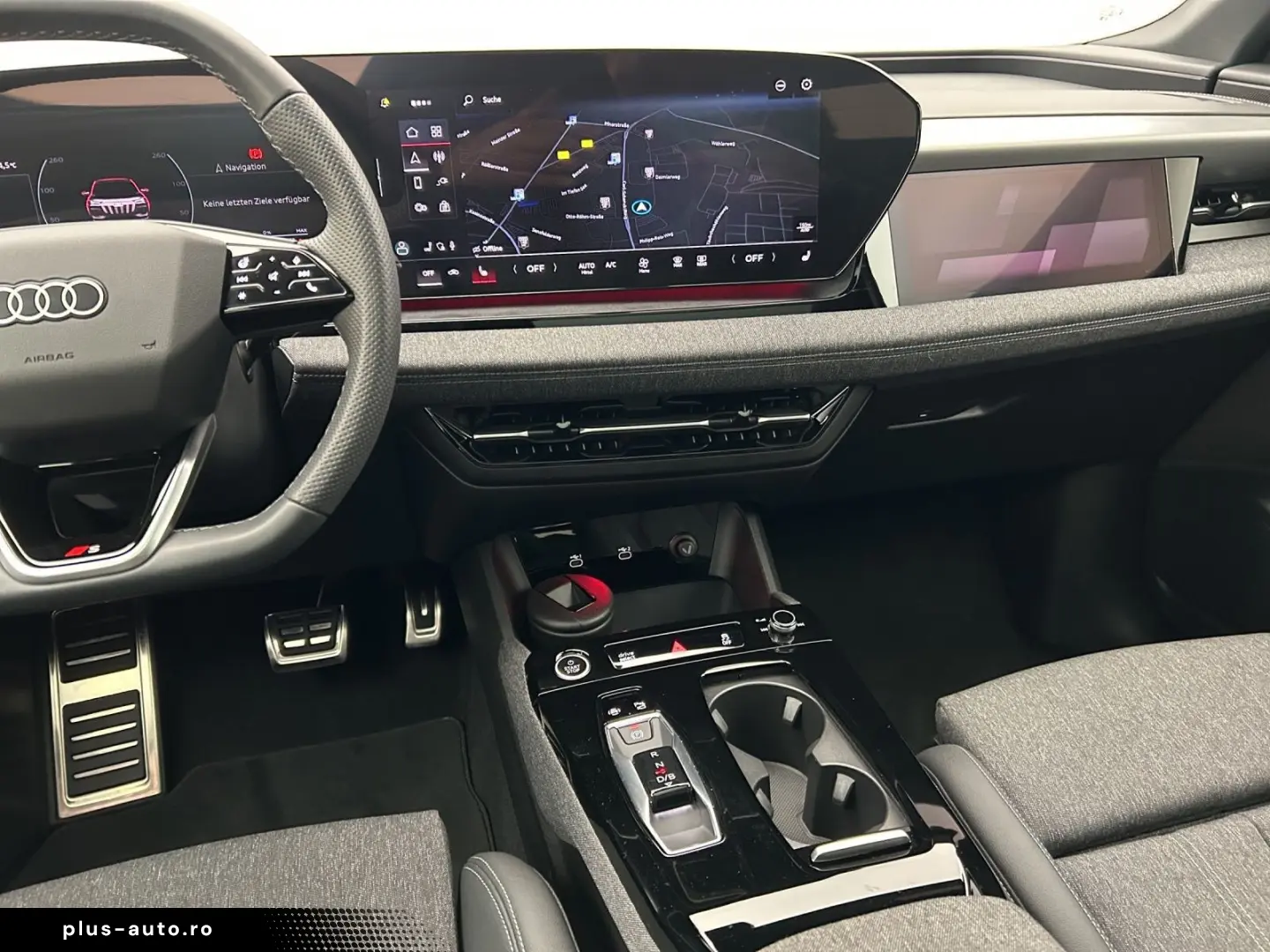 AUDI Q6 e-tron quattro S-LINE MATRIX