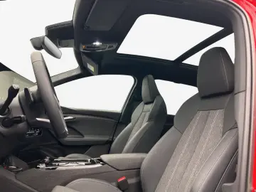 AUDI Q6 e-tron quattro S-LINE MATRIX