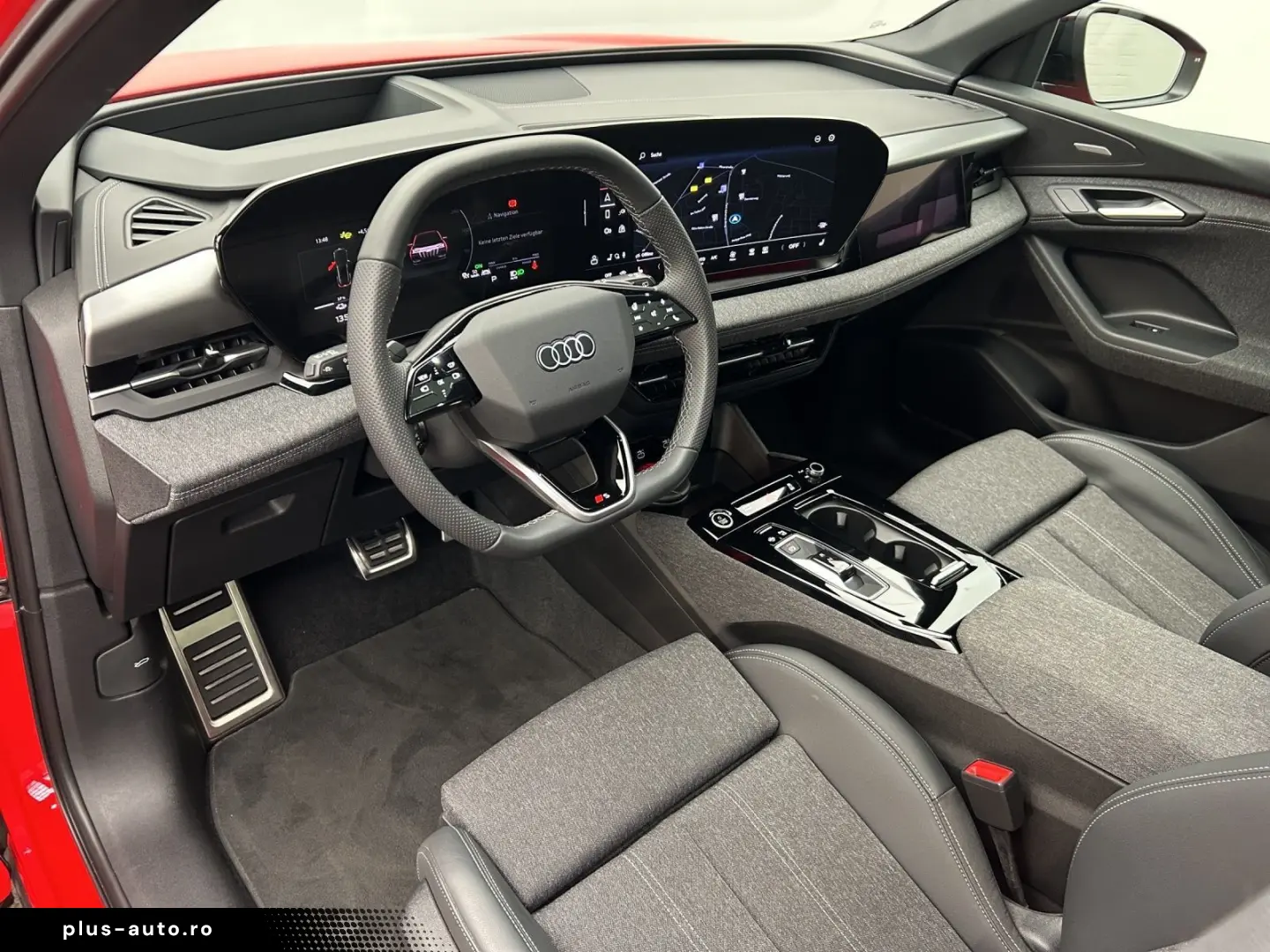 AUDI Q6 e-tron quattro S-LINE MATRIX