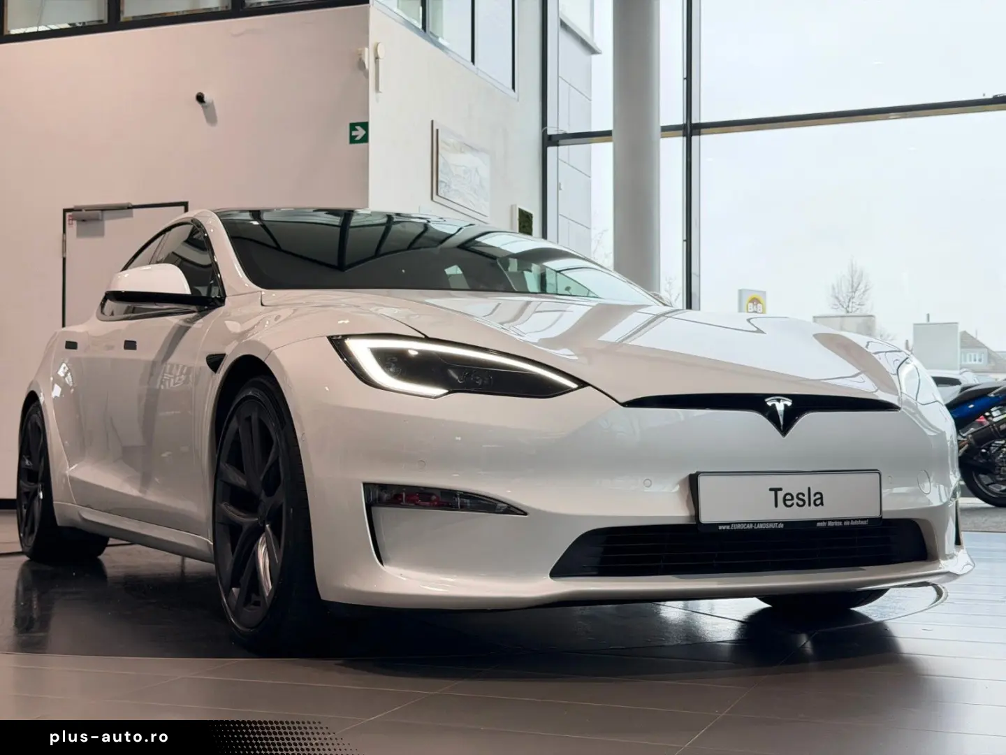 TESLA Model S Plaid AWD Yoke FSD-Autopilot Pano