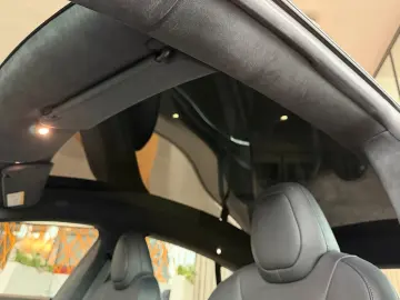 TESLA Model S Plaid AWD Yoke FSD-Autopilot Pano
