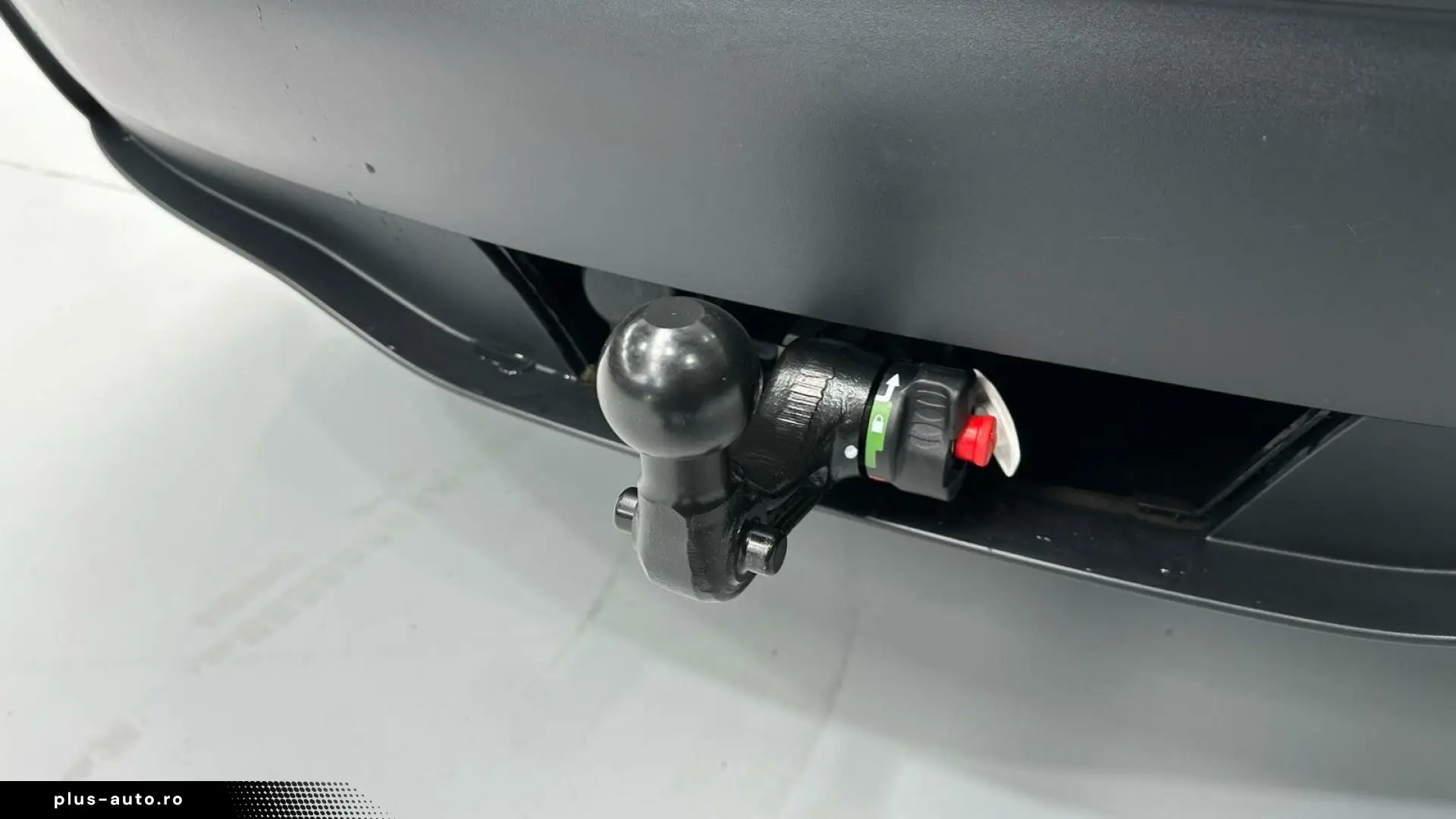 TESLA Model Y Dual AWD Navi