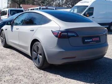 TESLA Model 3 Long Range Dual AWD