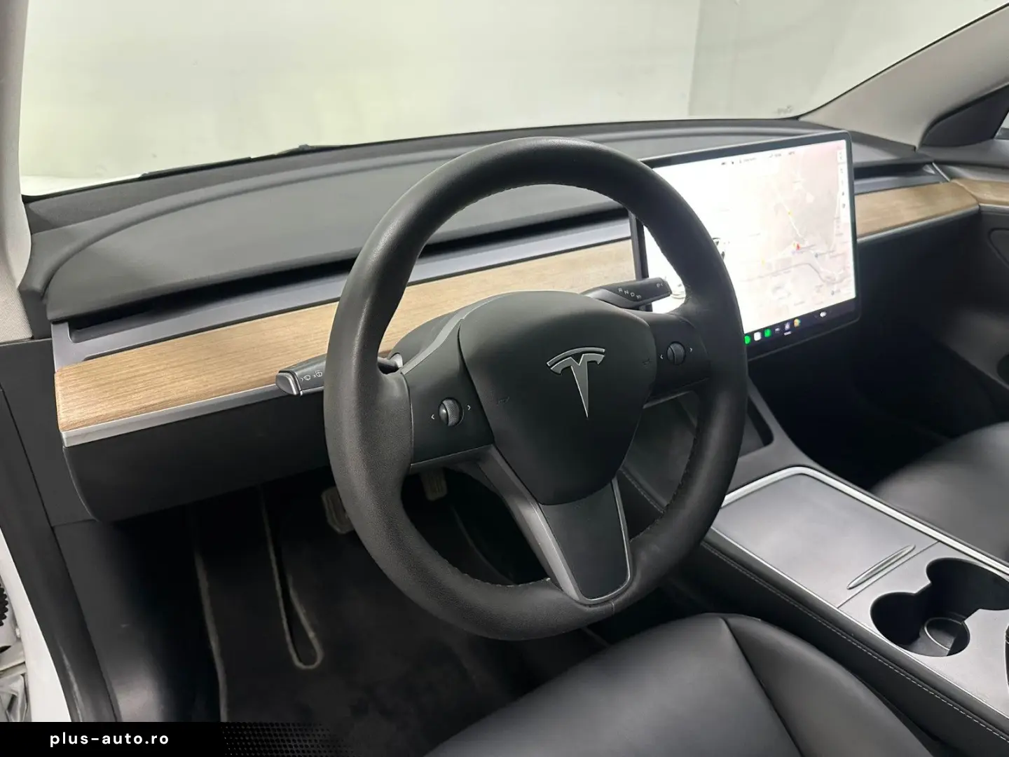 TESLA Model 3 RWD