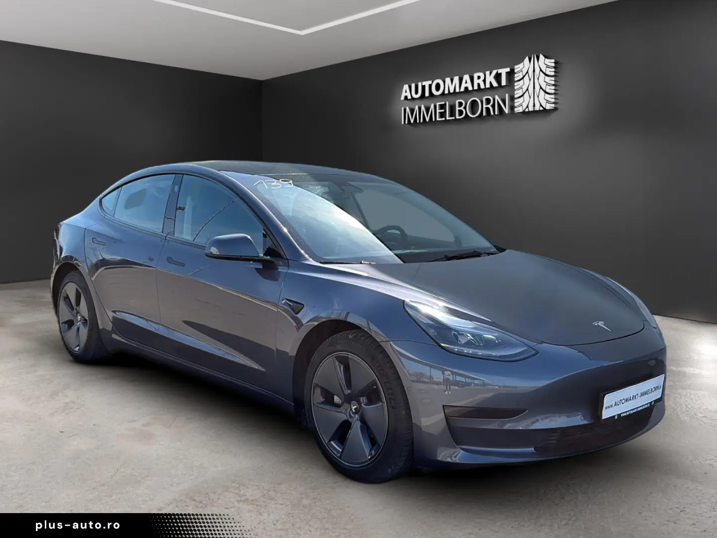 TESLA Model 3 Range Plus RWD Autopilot Pano Kamera LED