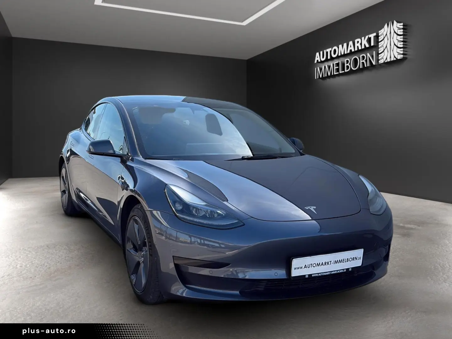 TESLA Model 3 Range Plus RWD Autopilot Pano Kamera LED