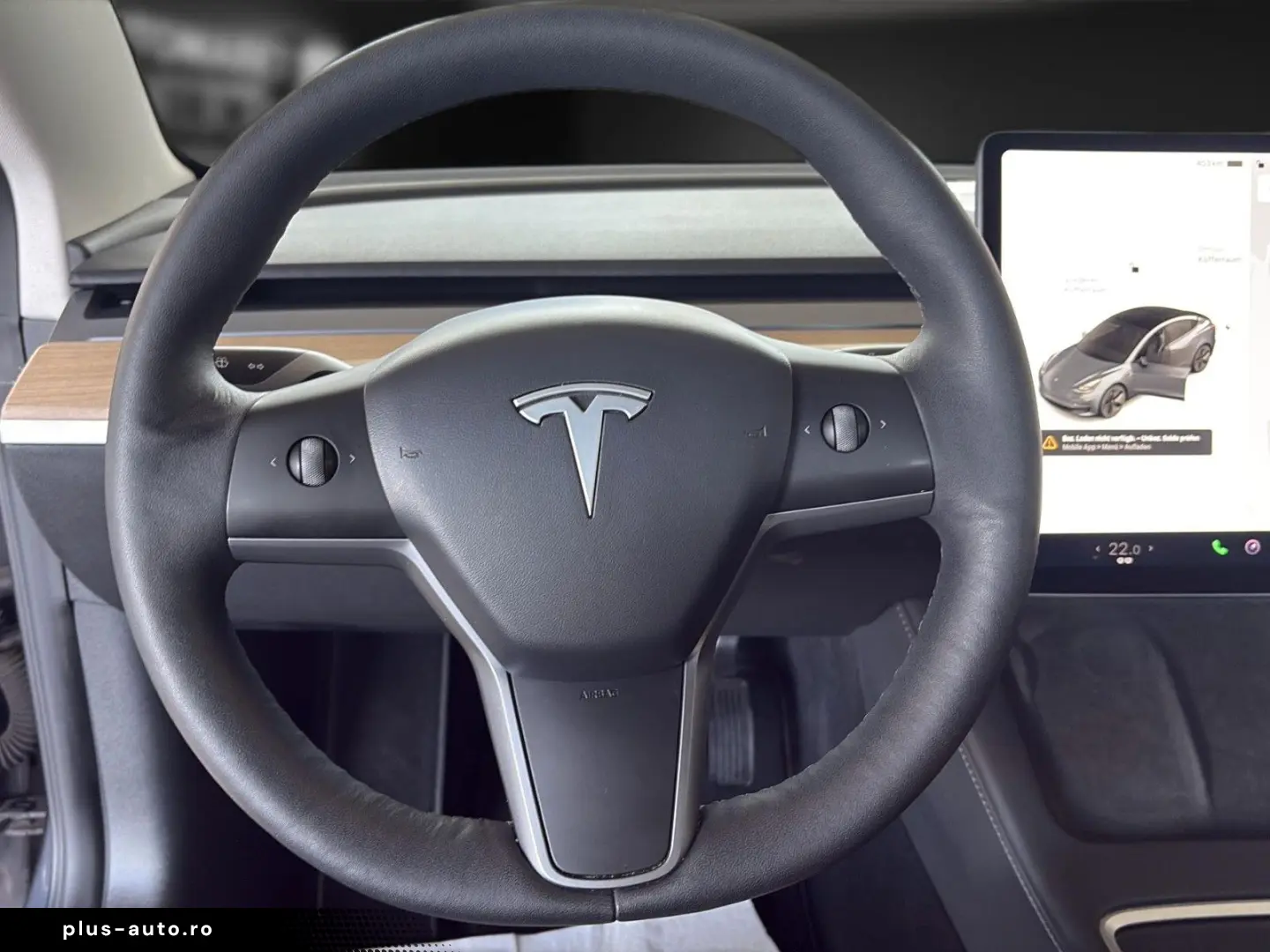 TESLA Model 3 Range Plus RWD Autopilot Pano Kamera LED