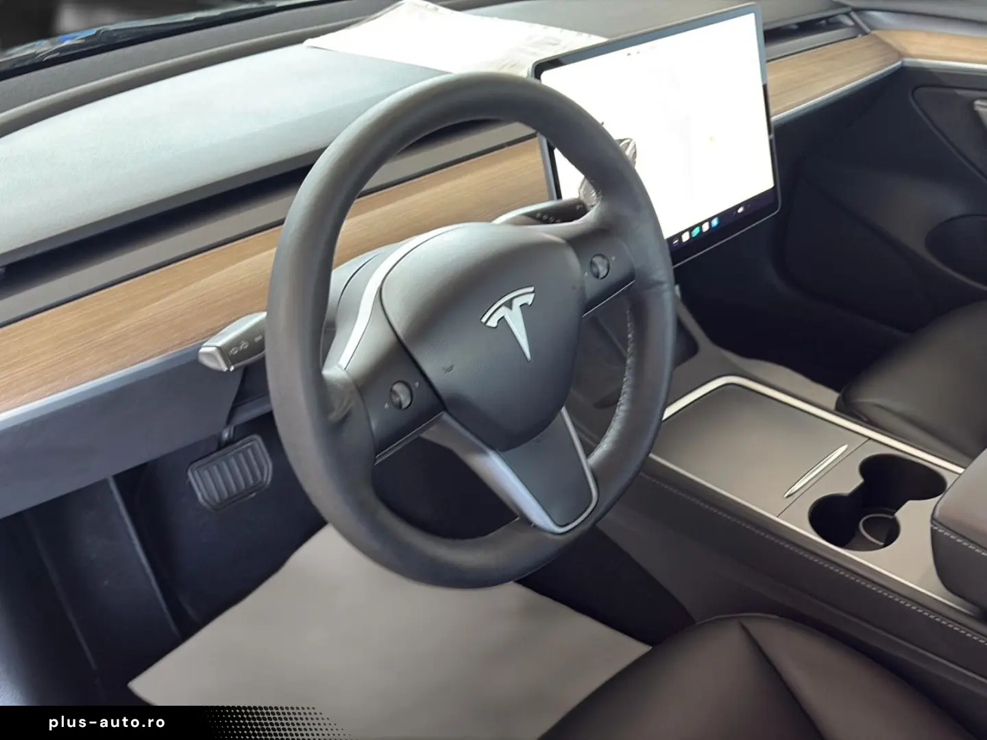 TESLA Model 3 Range Plus RWD Autopilot Pano Kamera LED