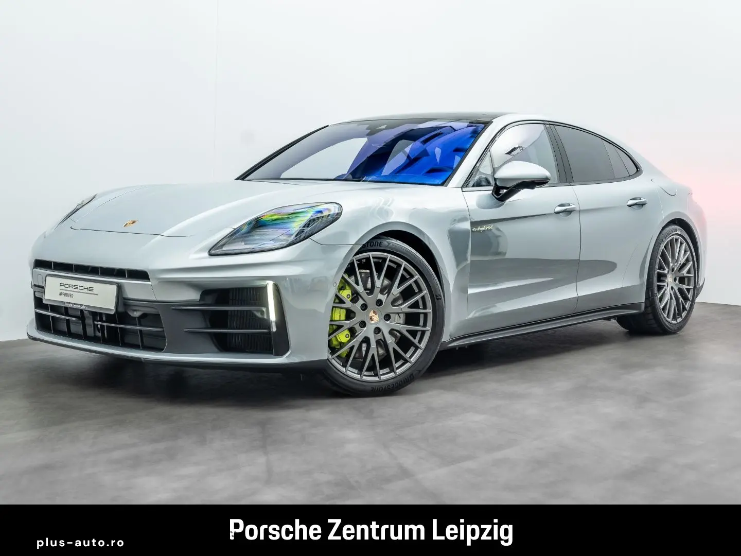 PORSCHE Panamera 4 E-Hybrid