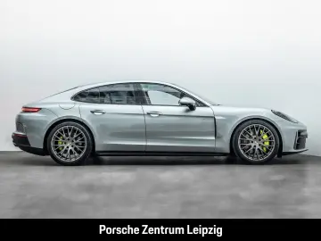 PORSCHE Panamera 4 E-Hybrid