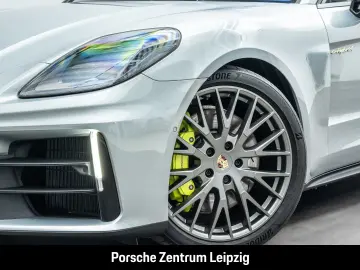 PORSCHE Panamera 4 E-Hybrid