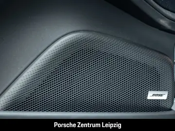 PORSCHE Panamera 4 E-Hybrid