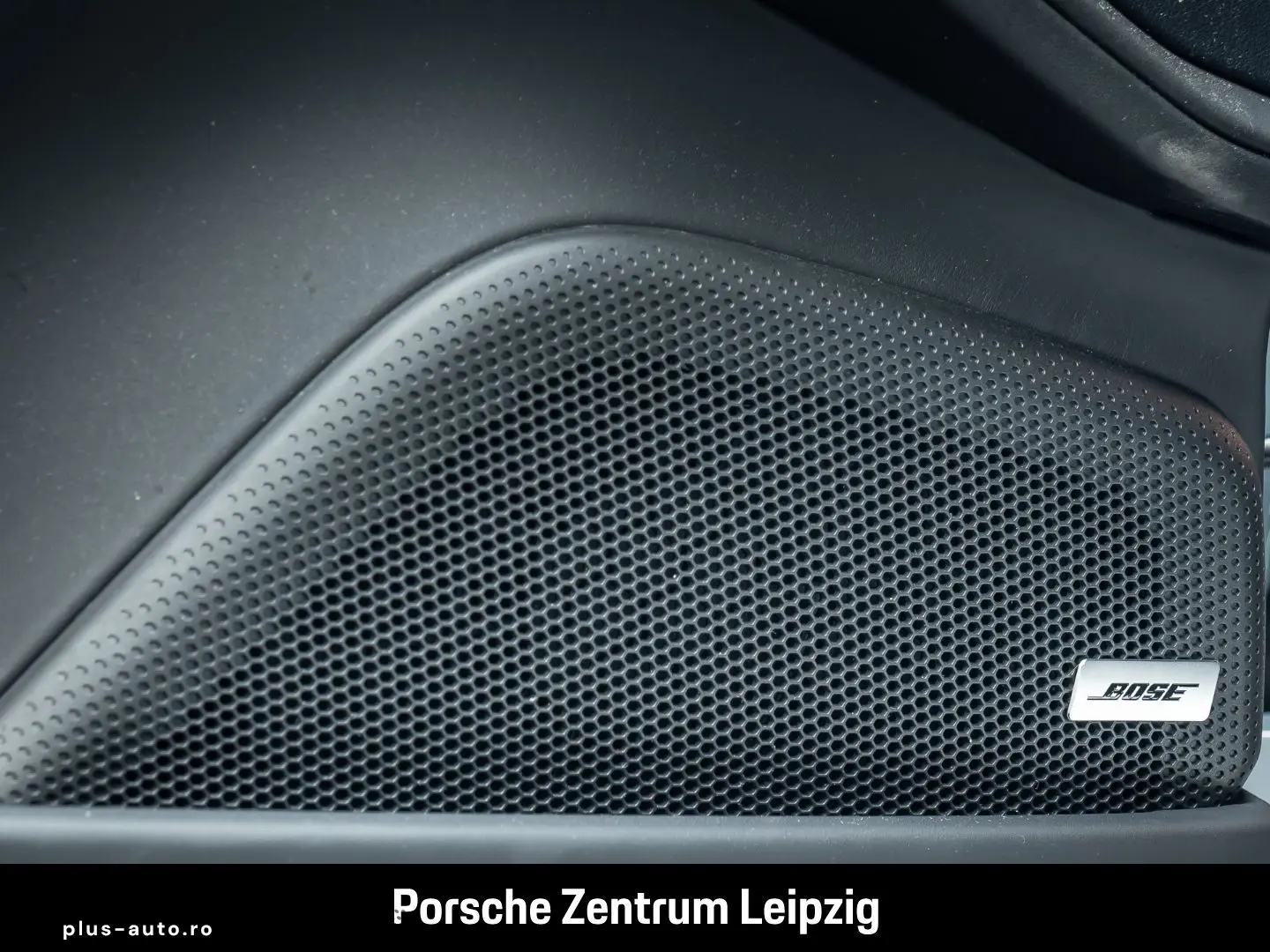 PORSCHE Panamera 4 E-Hybrid