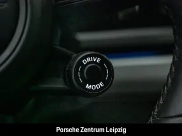 PORSCHE Panamera 4 E-Hybrid