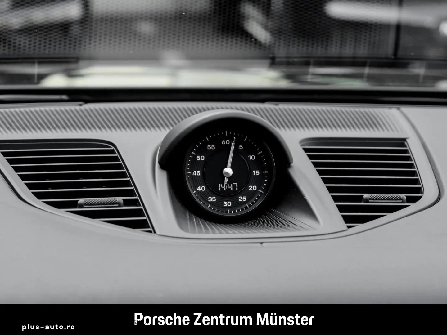 PORSCHE Panamera 4S E-Hybrid