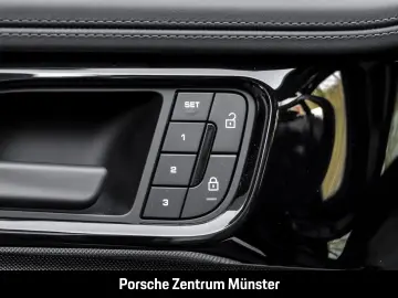 PORSCHE Panamera 4S E-Hybrid