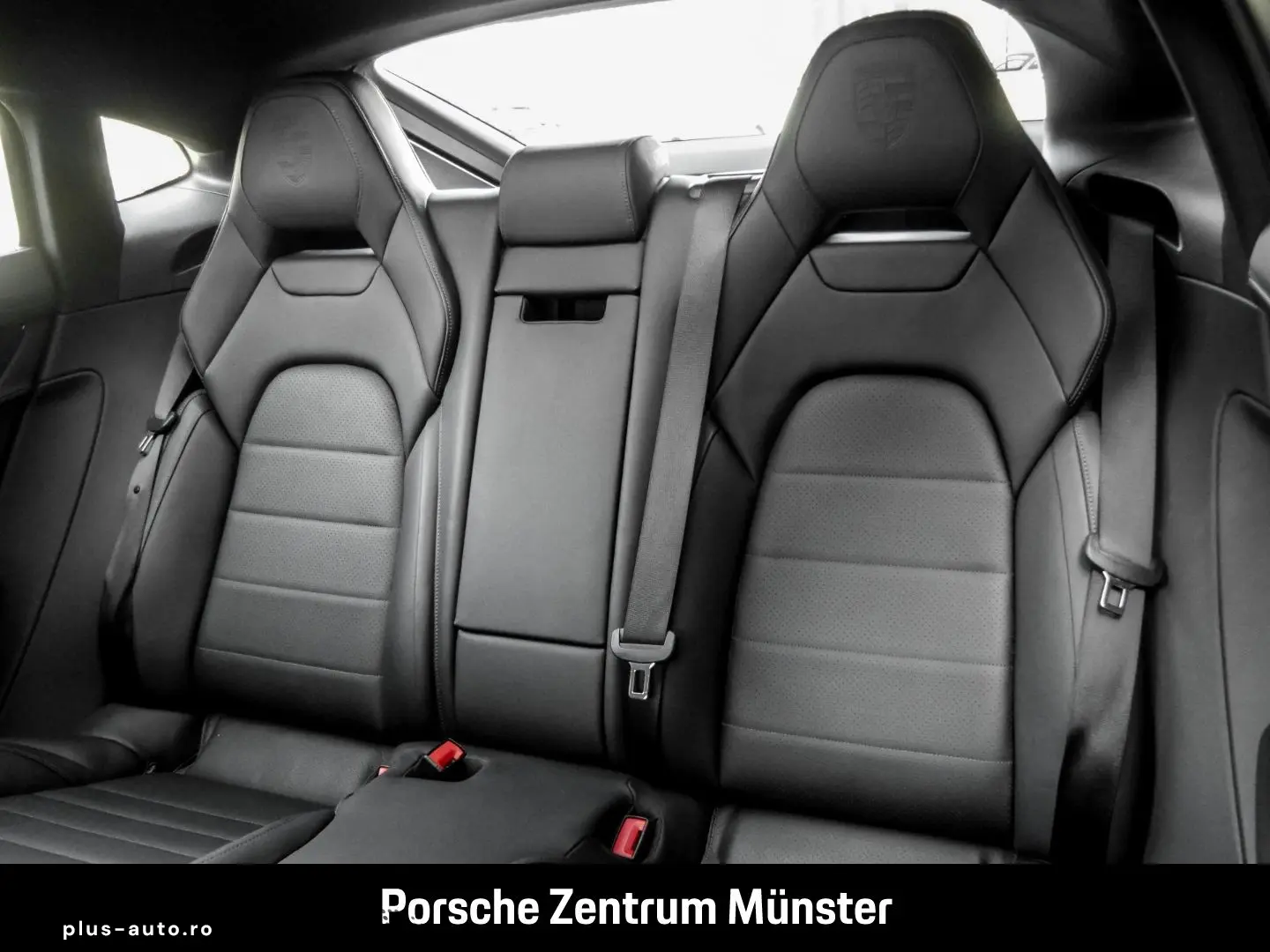 PORSCHE Panamera 4S E-Hybrid