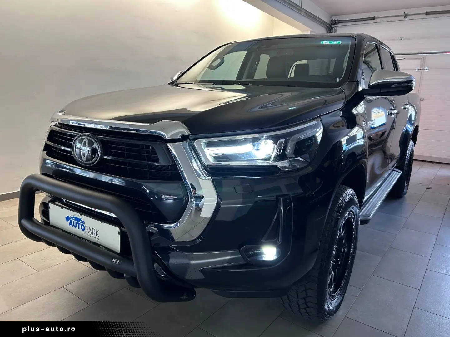 TOYOTA Hilux Double Cab Executive 4x4 Automatik