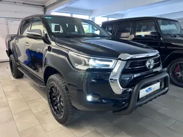 TOYOTA Hilux Double Cab Executive 4x4 Automatik