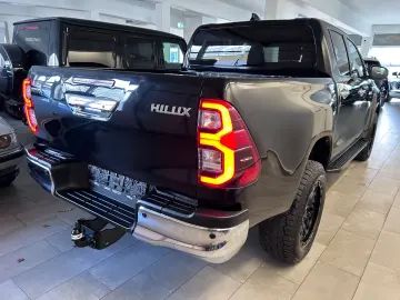 TOYOTA Hilux Double Cab Executive 4x4 Automatik
